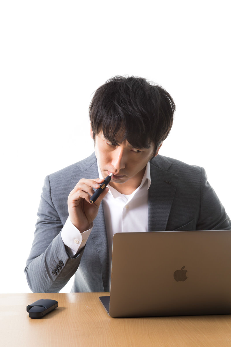 男性